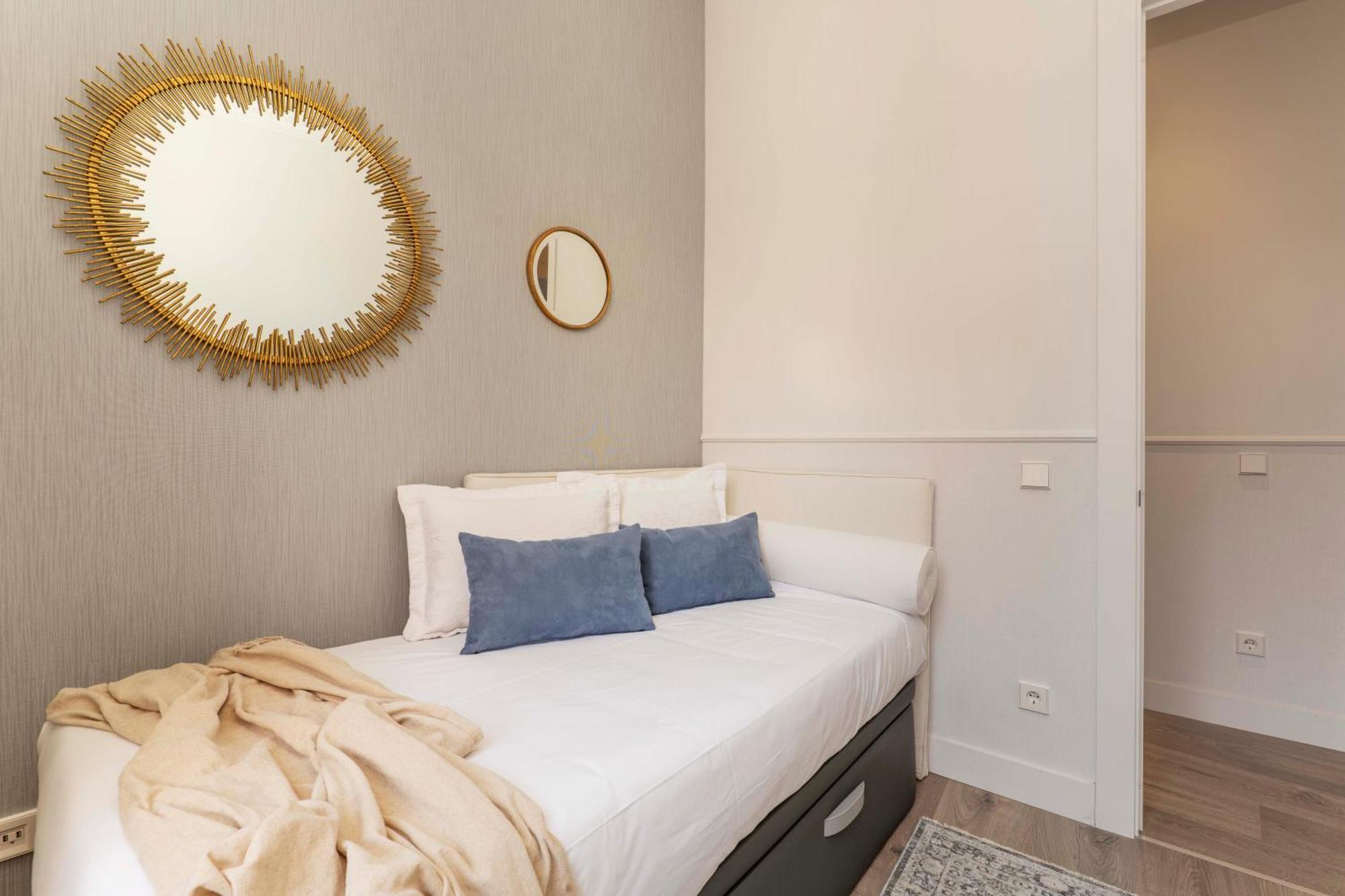 Madrid 1915 Private Suites Pokoj fotografie